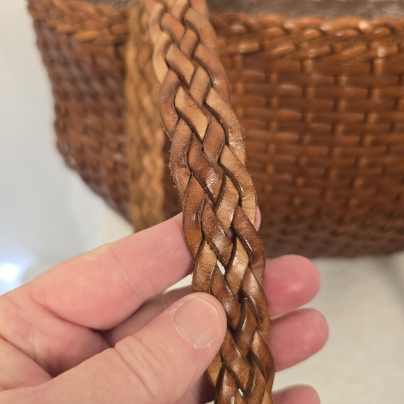 NWOT ELLEPI Brown Leather Woven Shoulder Bag Lined Zipped. Made In ITALY - Picture 4 of 11